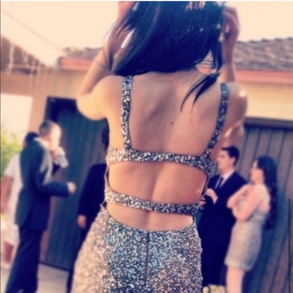 Scala special occasion sequin gown - Picture 6 of 8